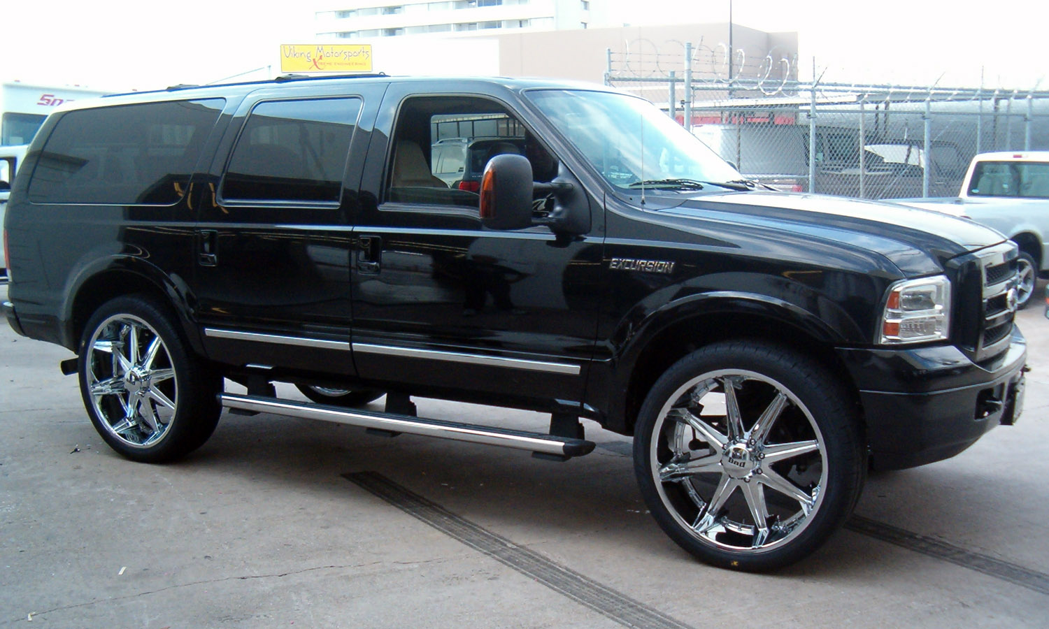 Ford Excursion #18
