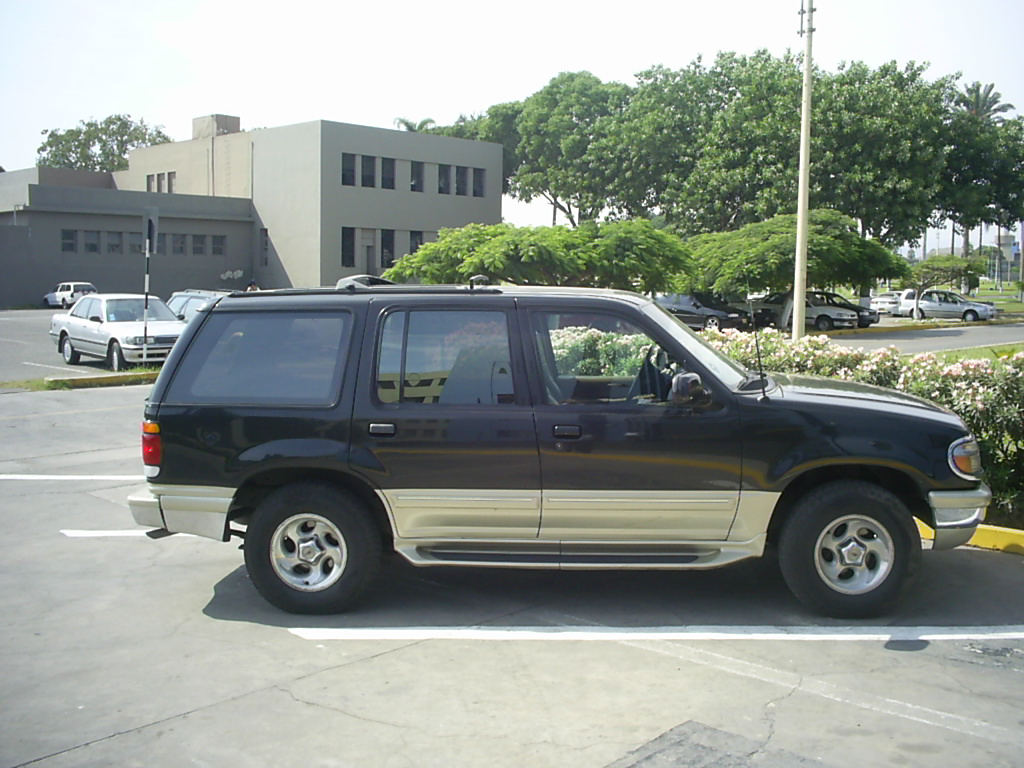 Ford Explorer 1996 #10