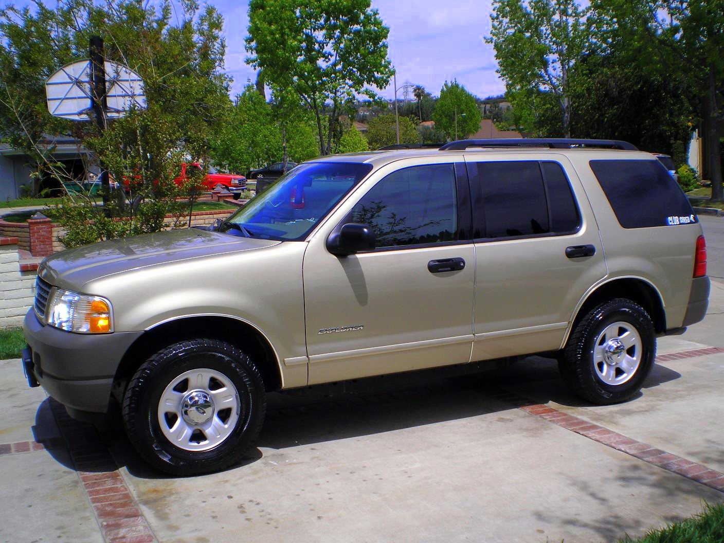 Ford Explorer 2002 #3