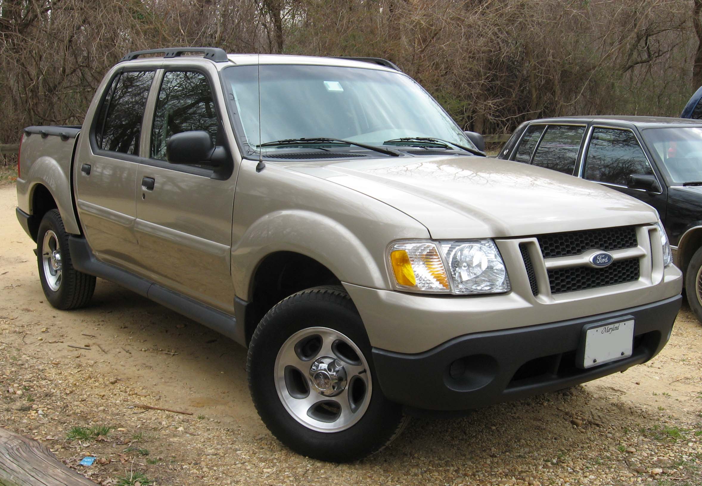 2001 Ford Explorer Sport Trac - Information and photos - MOMENTcar
