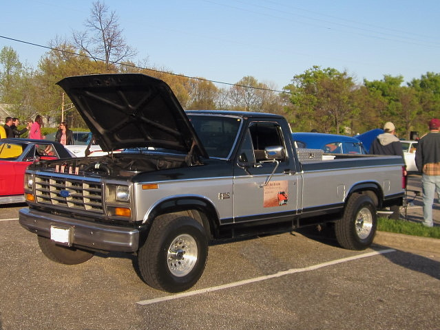 Ford F150 1982 #4