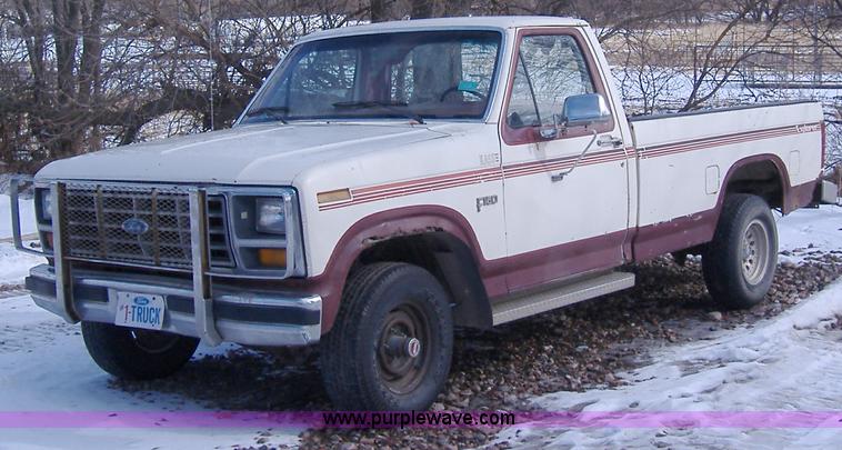 Ford F150 1982 #5