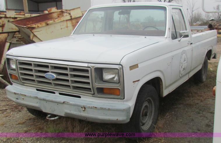 Ford F150 1983 #11