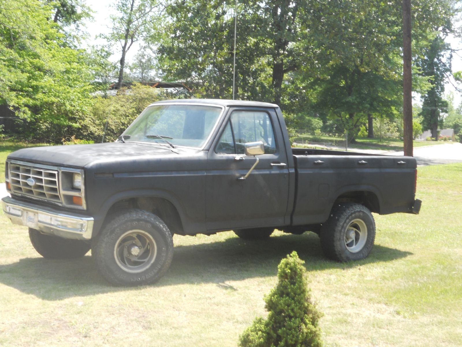 Ford F150 1984 #8