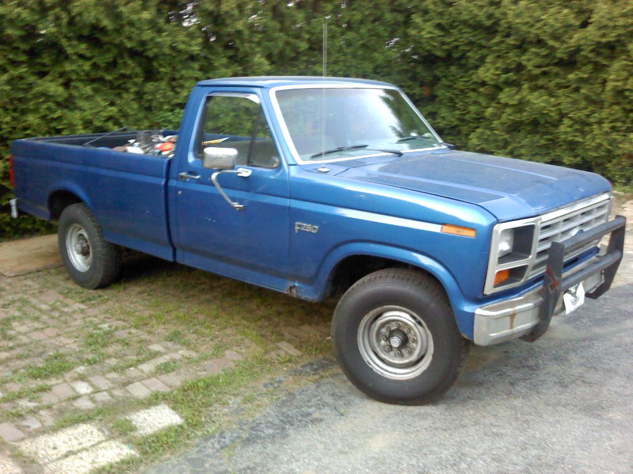 Ford F250 1985 #8