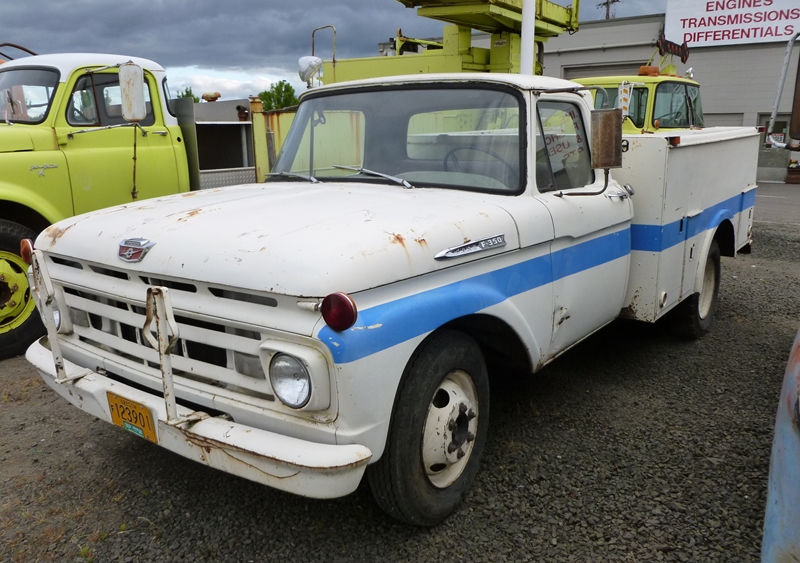Ford F350 1961 #2