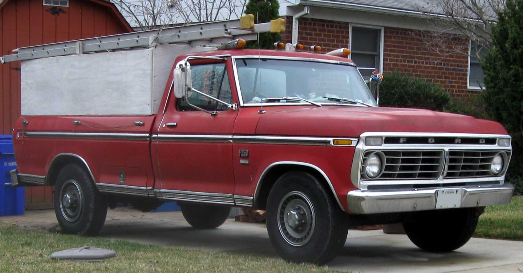 Ford F350 1975 #2