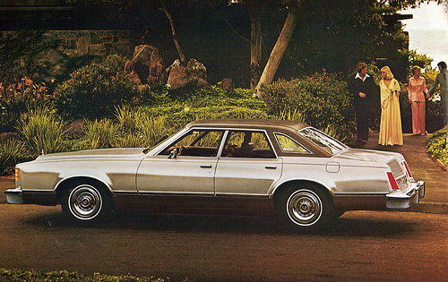 Ford LTD II Brougham 1977 #1