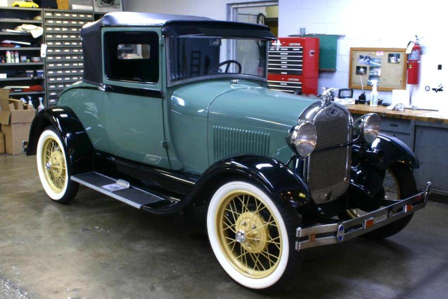 Ford Model A 1928 #2