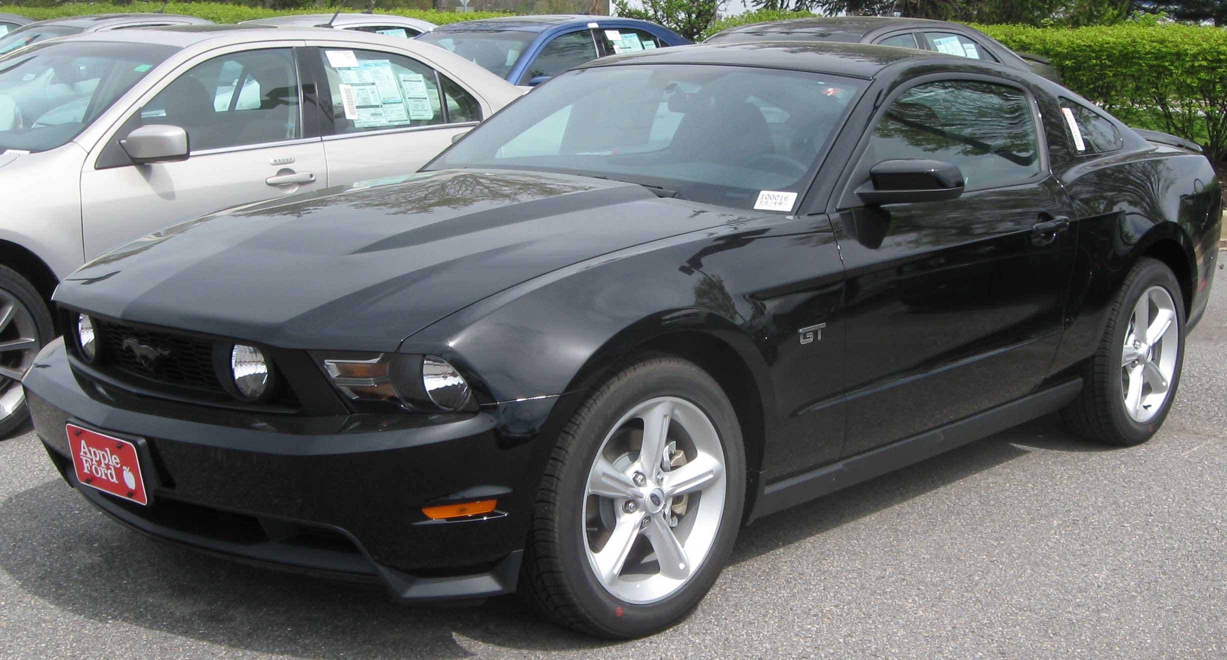 Ford Mustang 2010 #2