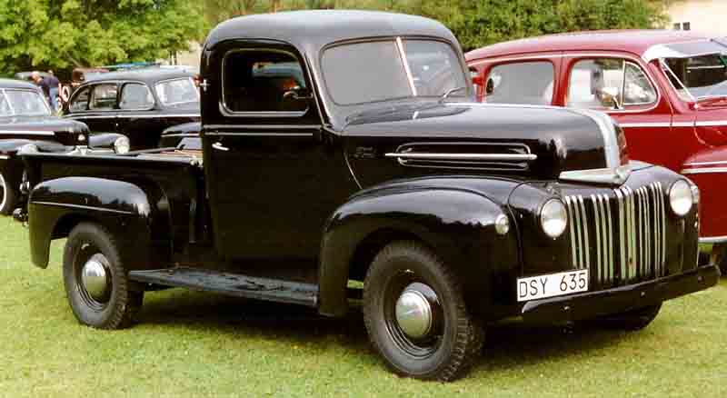 Ford Pickup 1946 #2