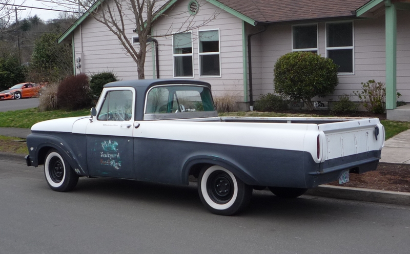 Ford Pickup 1962 #2
