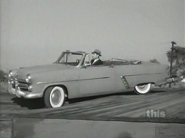 Ford Sunliner 1952 #7