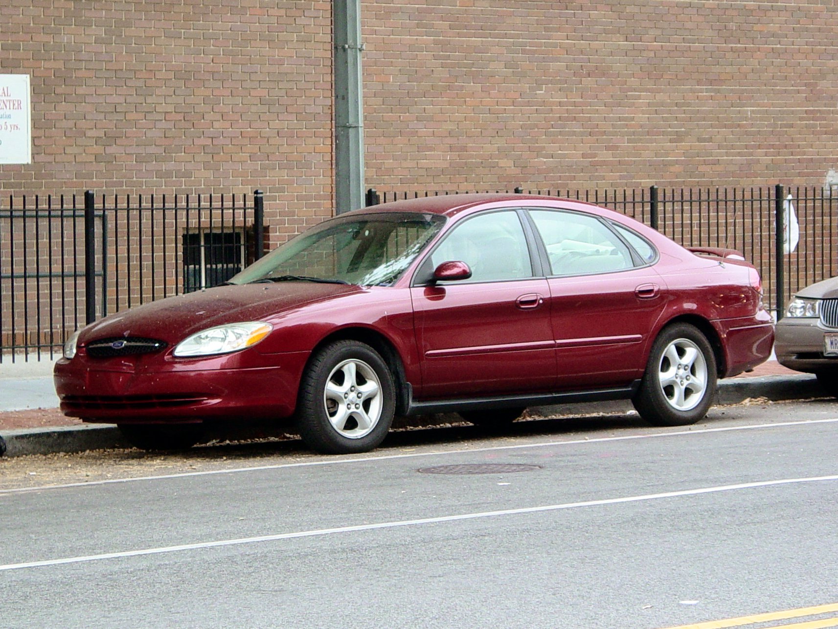 Ford Taurus 2006 #15