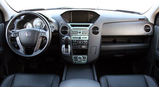 Honda Civic, The Best Choice for both Honda 2011 Sedan & Coupe #7