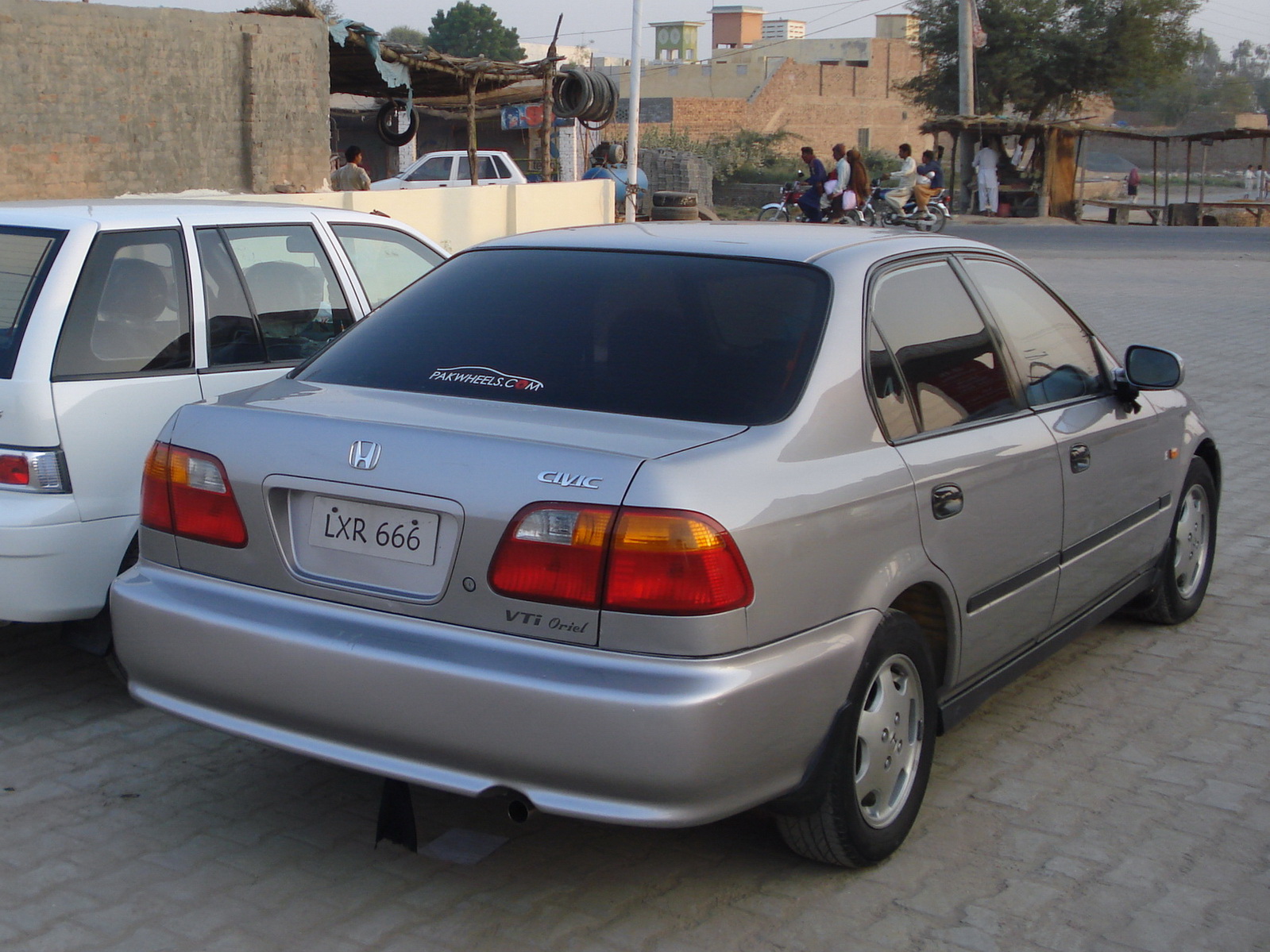 Honda Civic 2000 #8