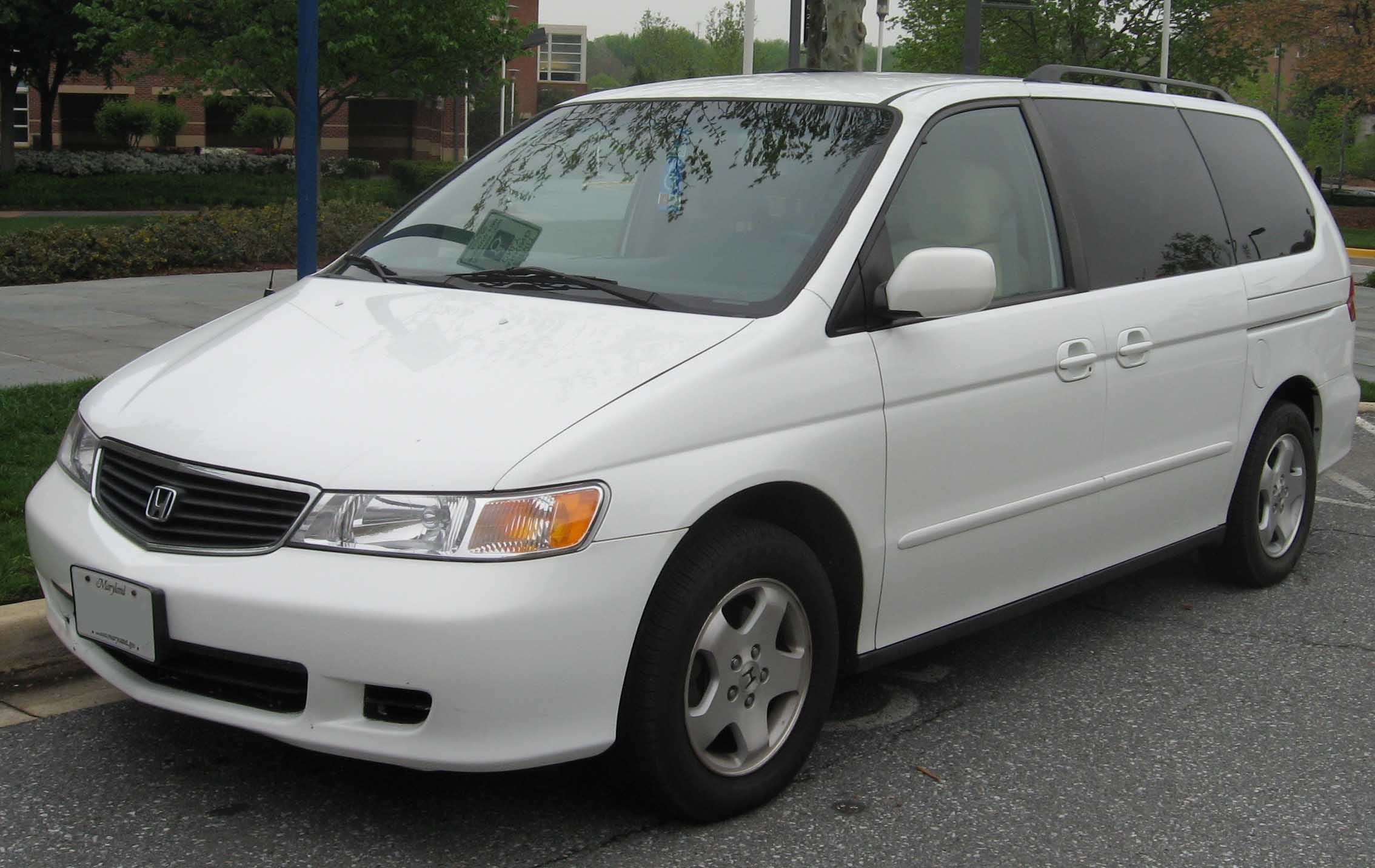 Honda Odyssey 2001 #1