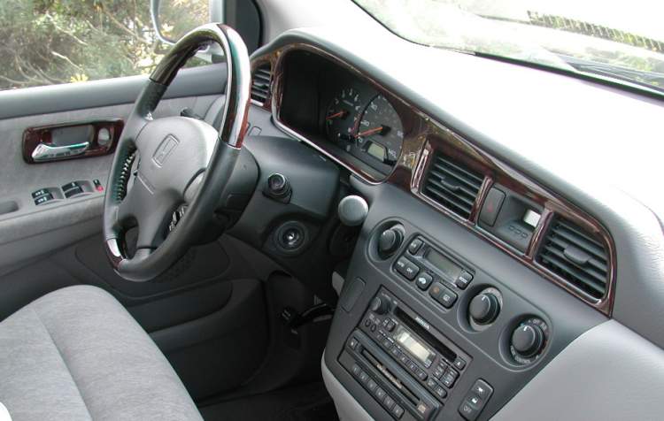 Honda Odyssey 2001 #8