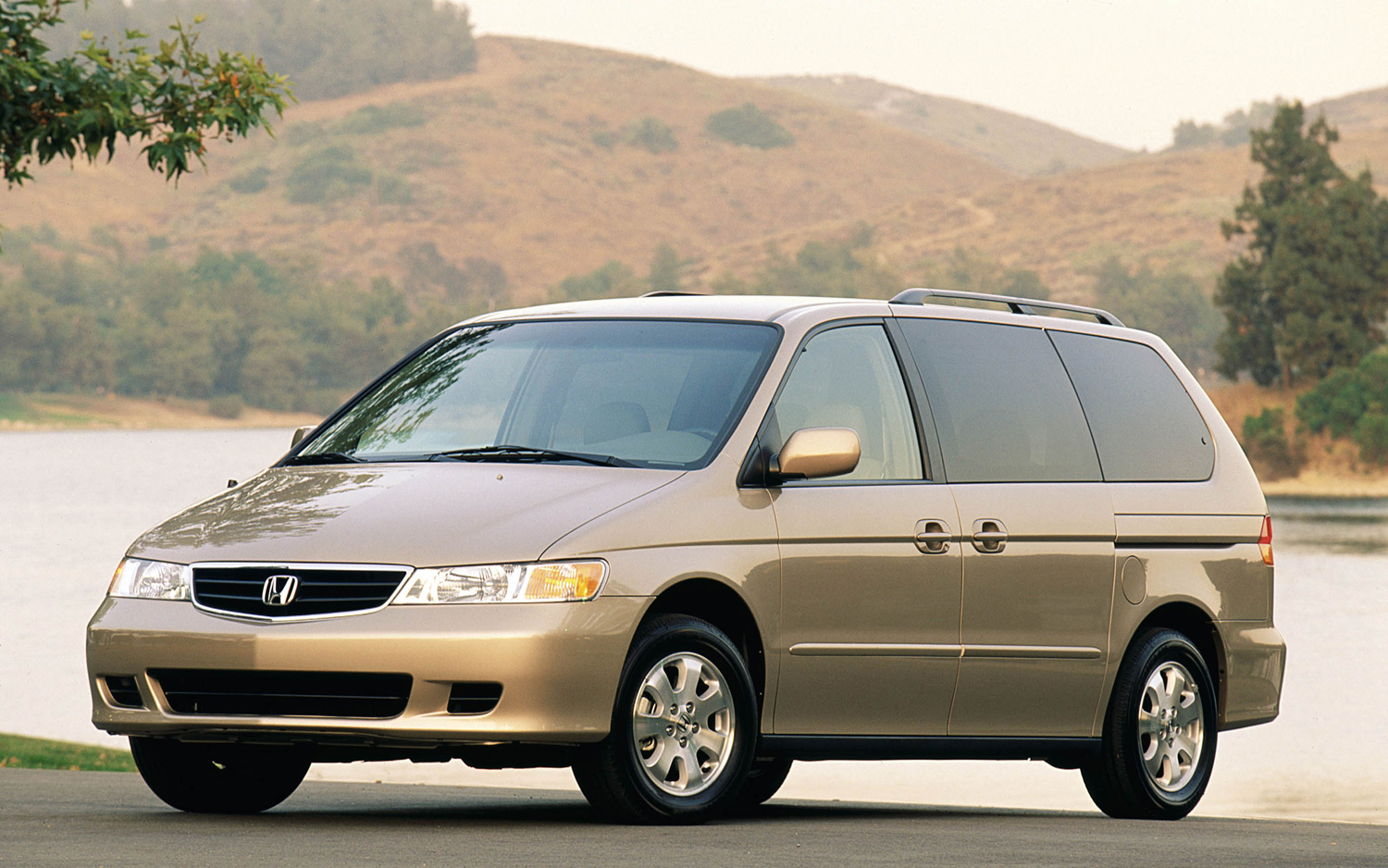 Honda Odyssey 2004 #1
