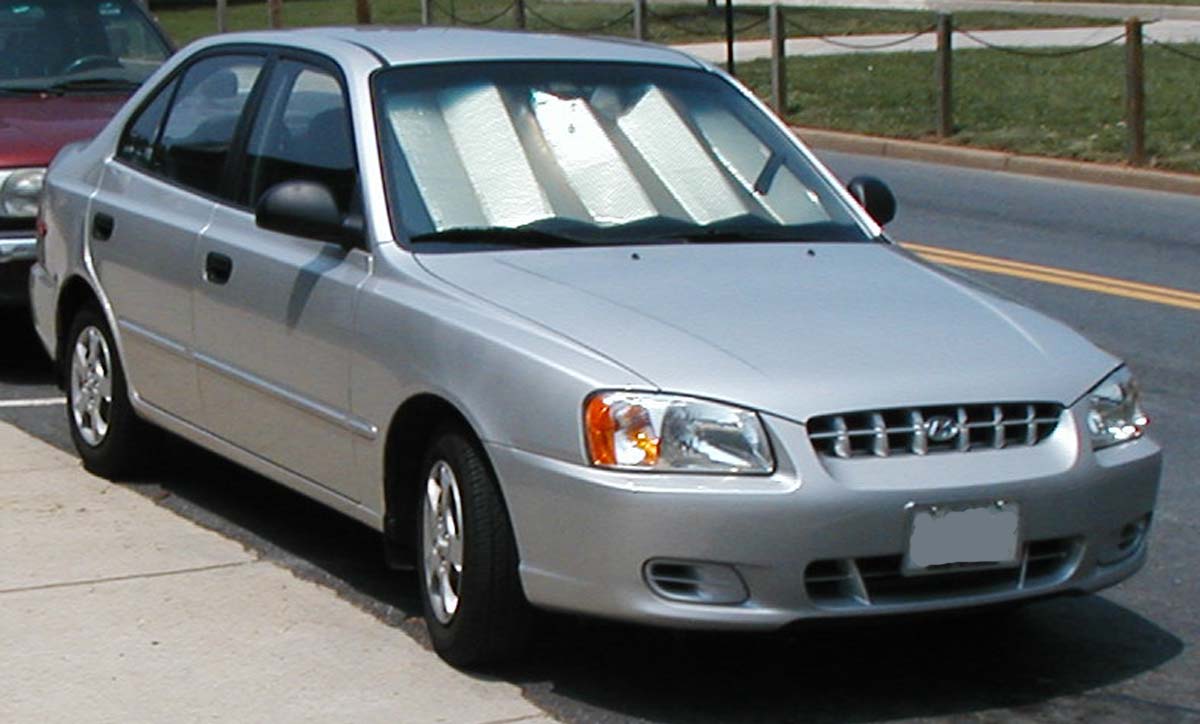 Hyundai Accent 2000 #12
