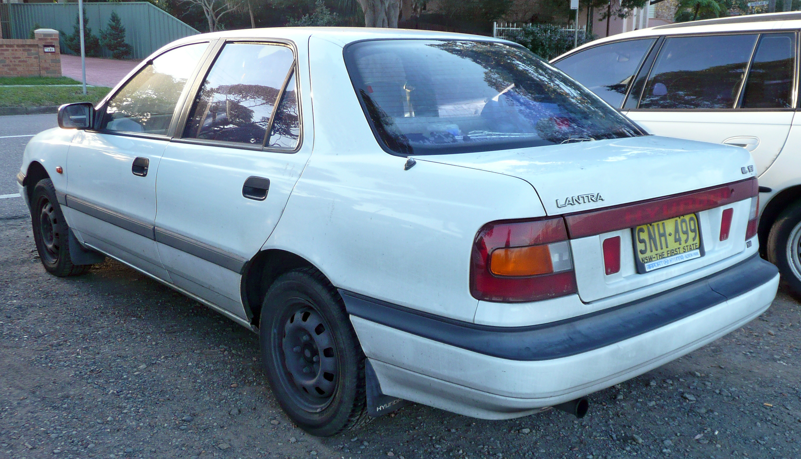 Hyundai Elantra 1992 #8