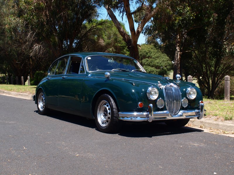 Jaguar Mark II #13