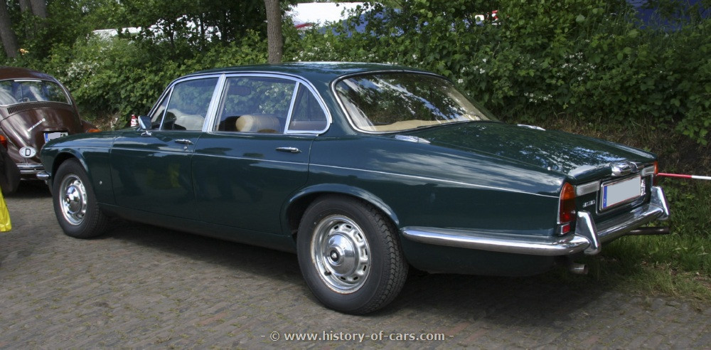 Jaguar XJ12 1973 #13