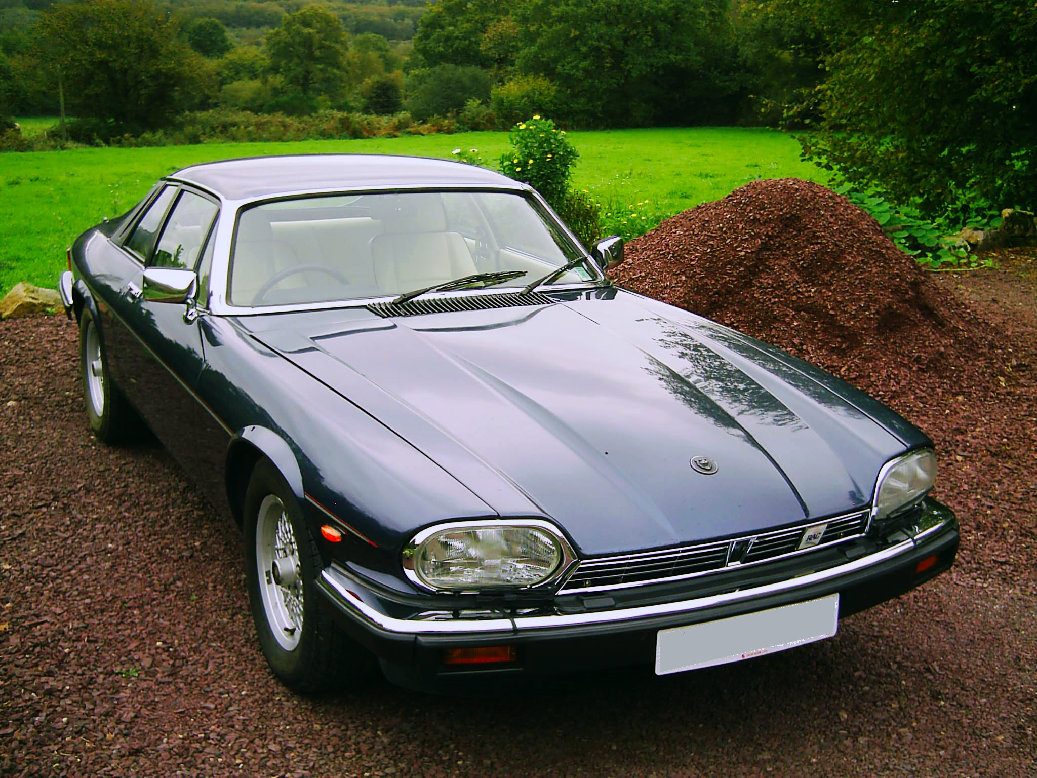 Jaguar XJ12 1976 #12
