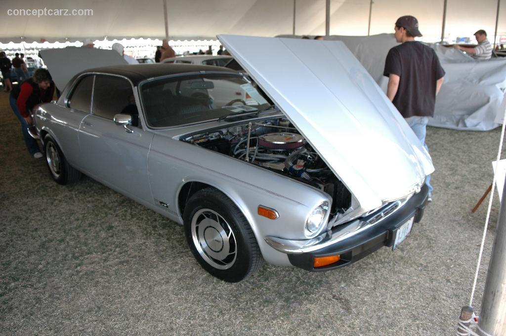 Jaguar XJ6 1975 #7