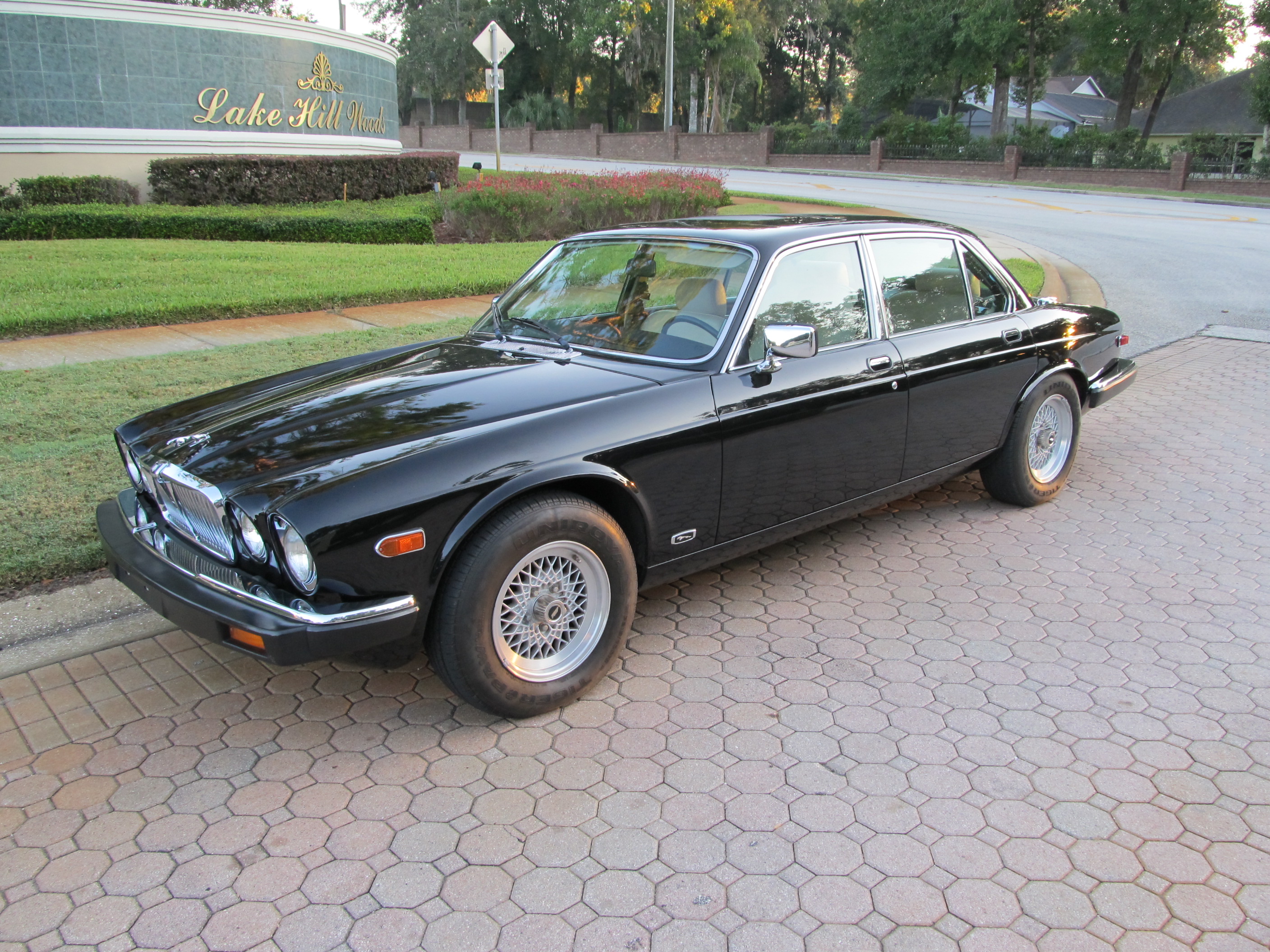 Jaguar XJ6 1987 #4