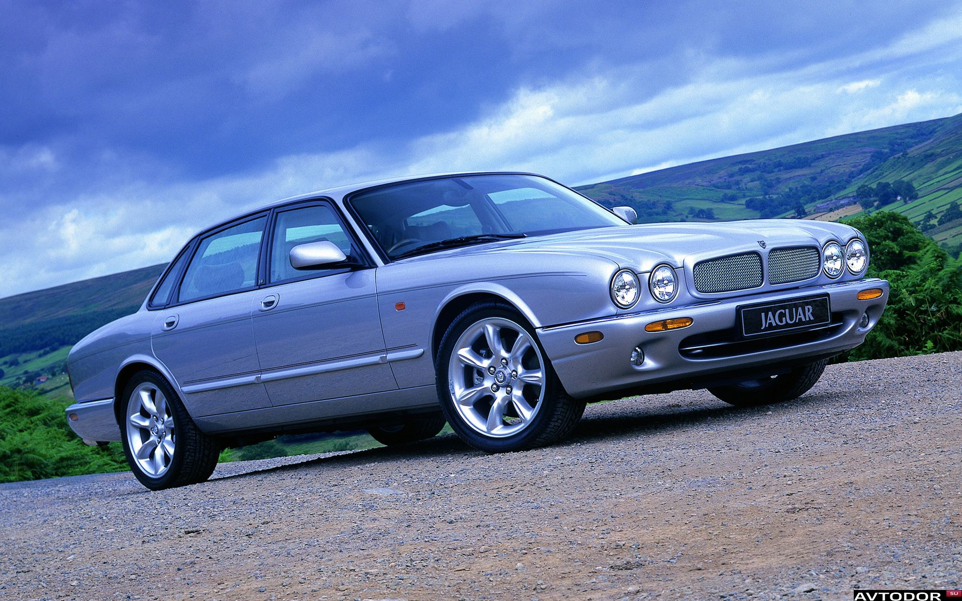 Jaguar XJR 1997 #9