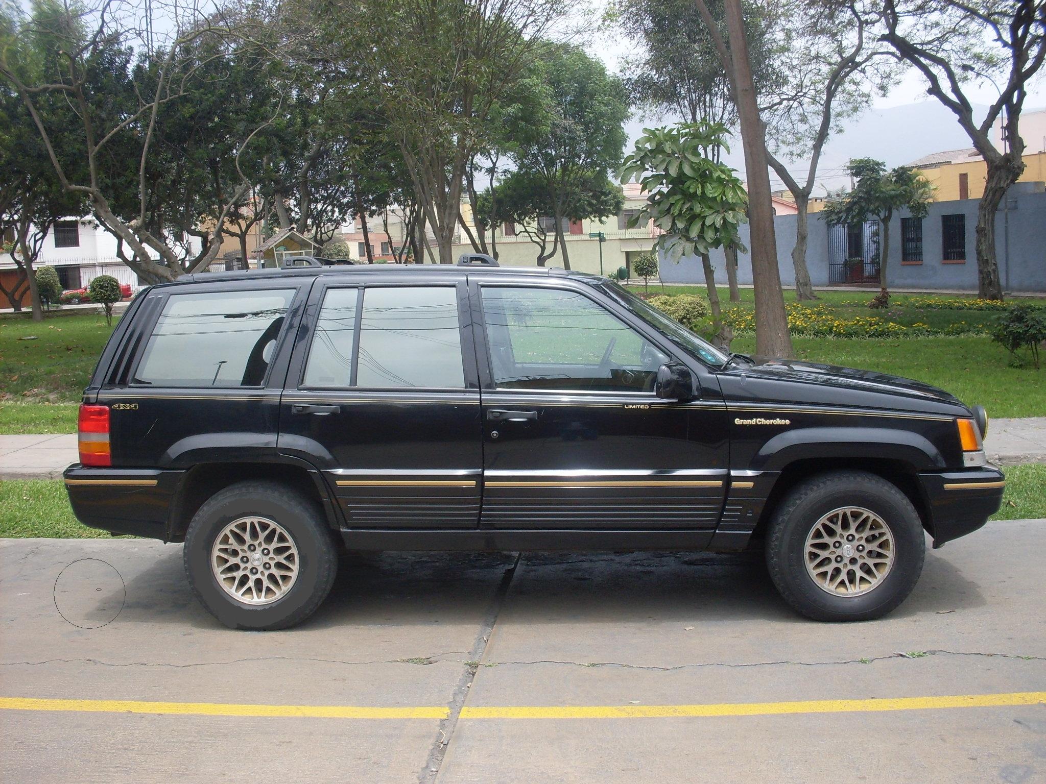 1993 Jeep Cherokee Information and photos MOMENTcar