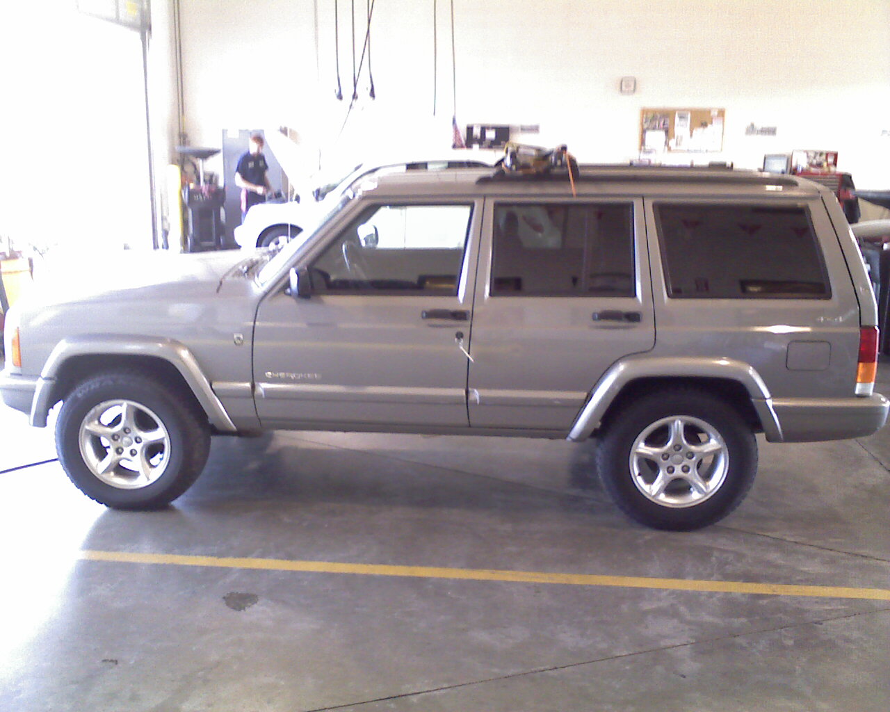 Jeep Cherokee 2001 #12