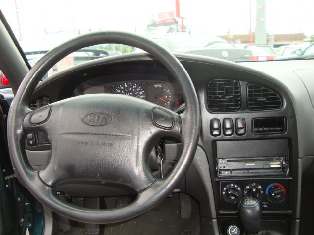 Kia Sephia 1999 #4