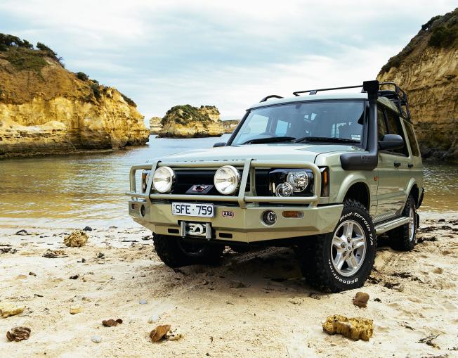 Land Rover Discovery Series II #21