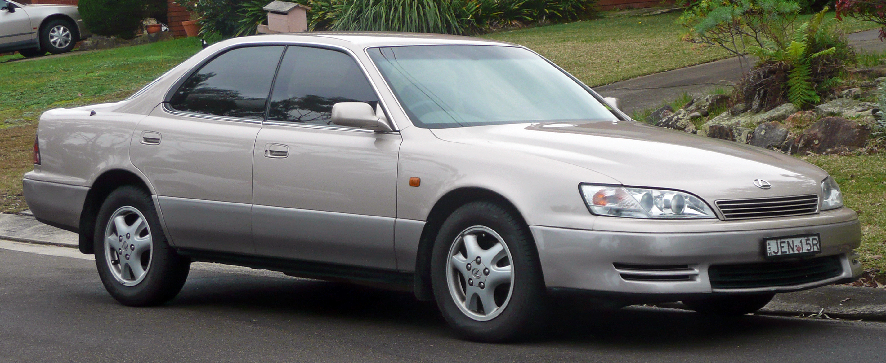 Lexus ES 300 1997 #9