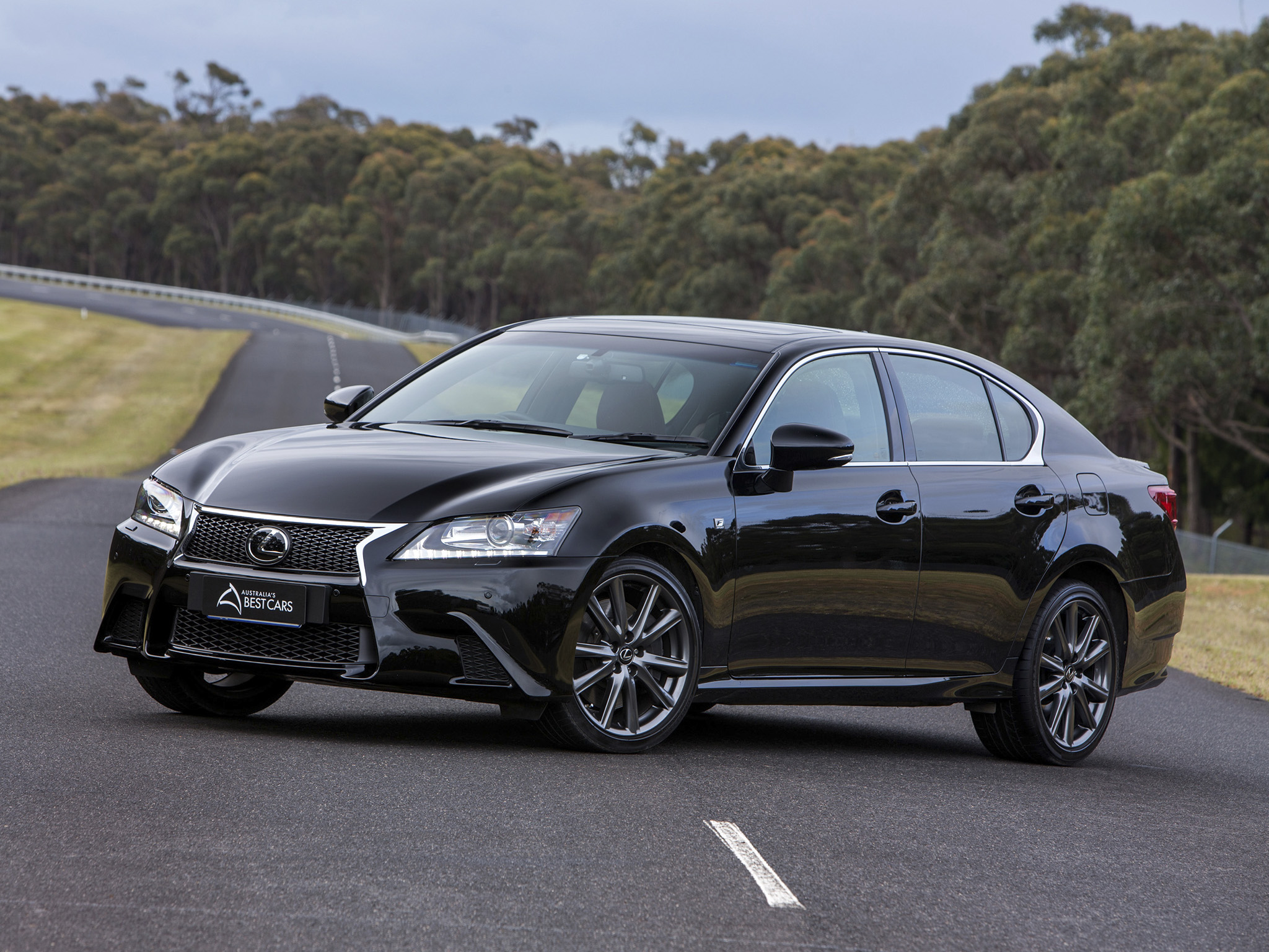 Lexus gs 350 front view