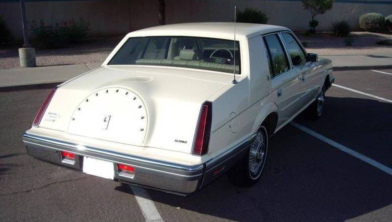 Lincoln Continental 1982 #4