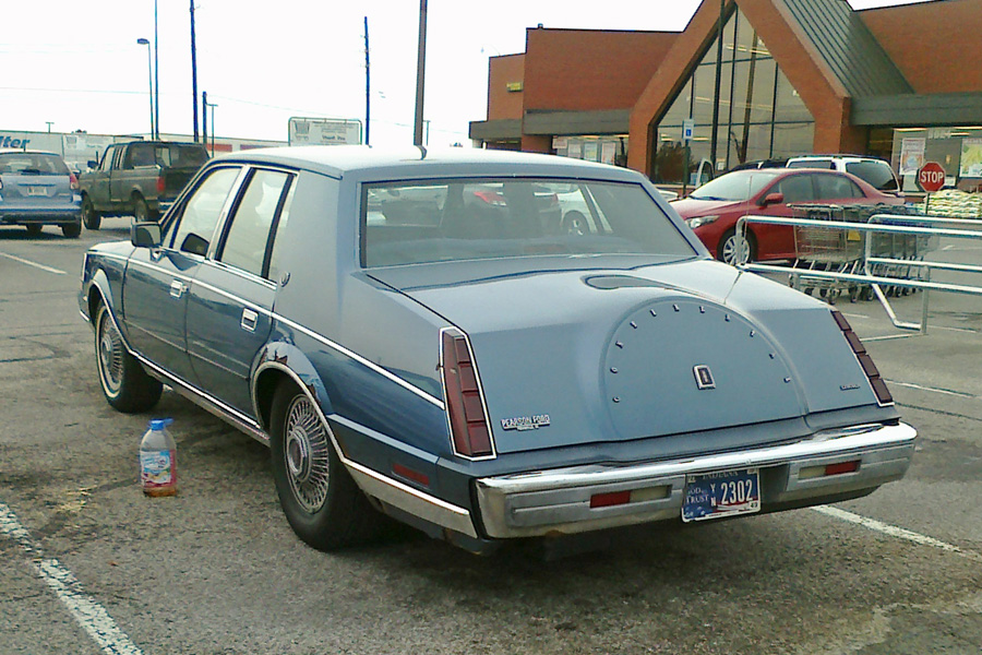 Lincoln Continental 1985 #4