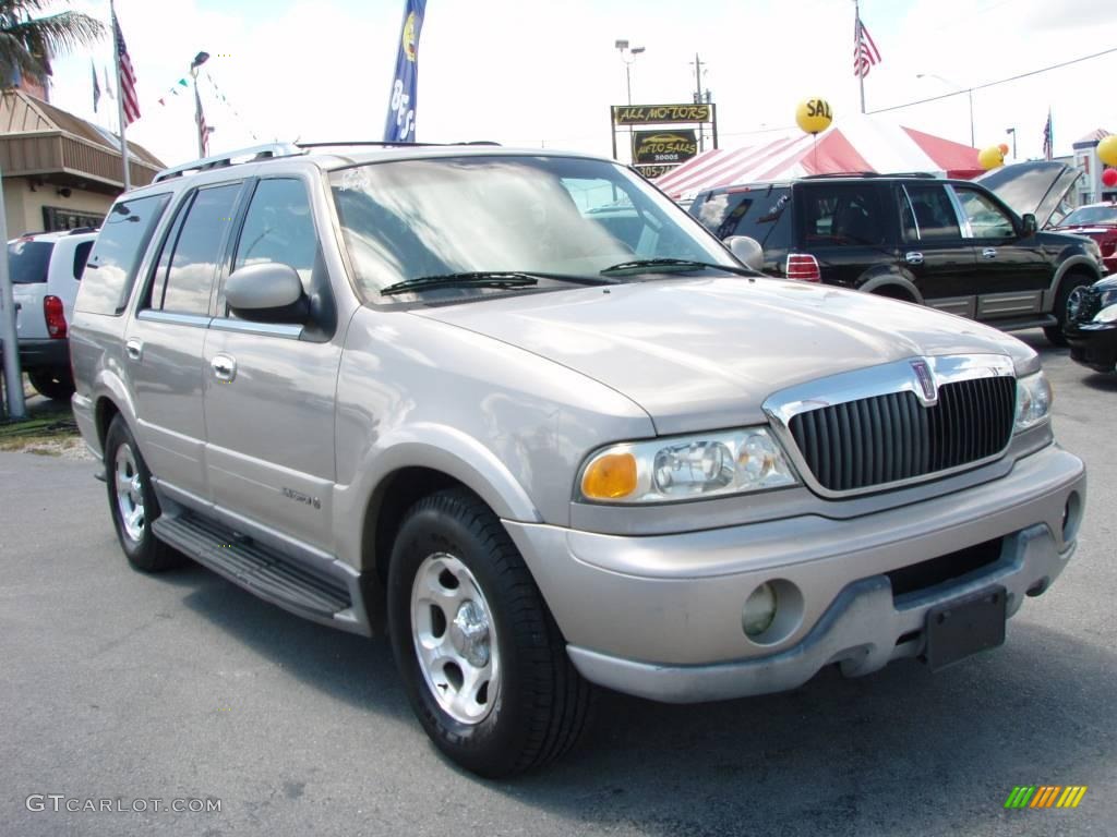 2000 lincoln navigator lifted truck