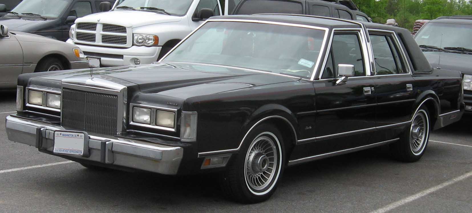 Lincoln Town Car 1981 #7