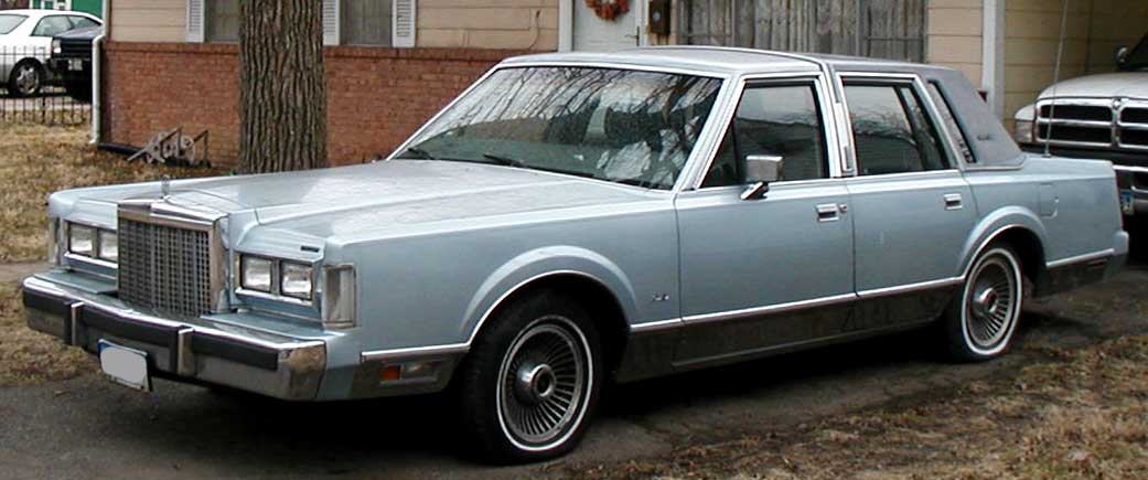 Lincoln Town Car 1982 #11