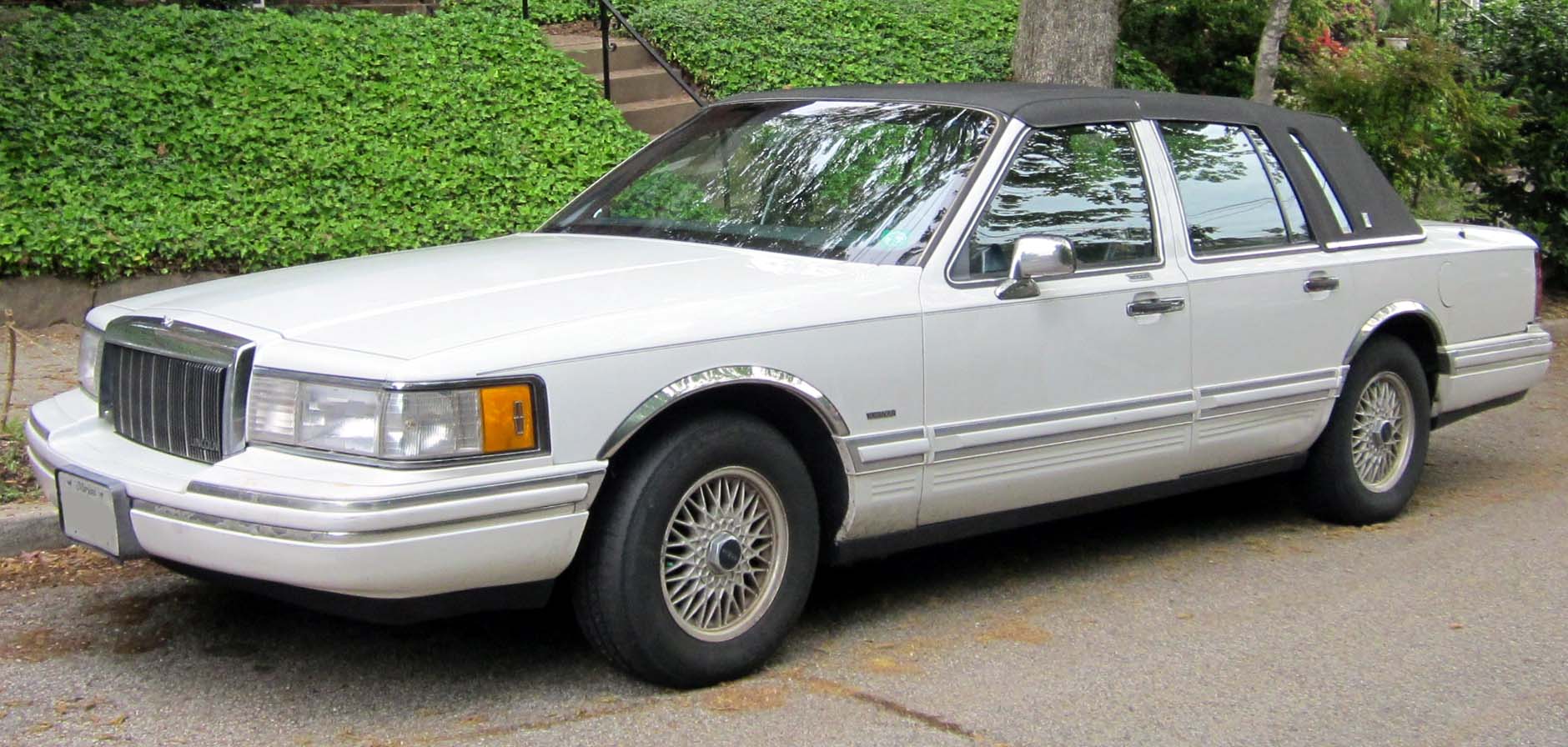 Lincoln Town Car 1990 #3