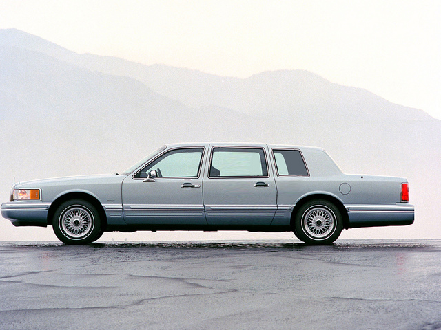 Lincoln Town Car 1991 #4