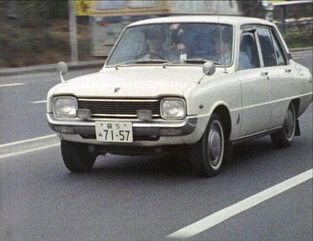 Mazda 1200 1971 #4