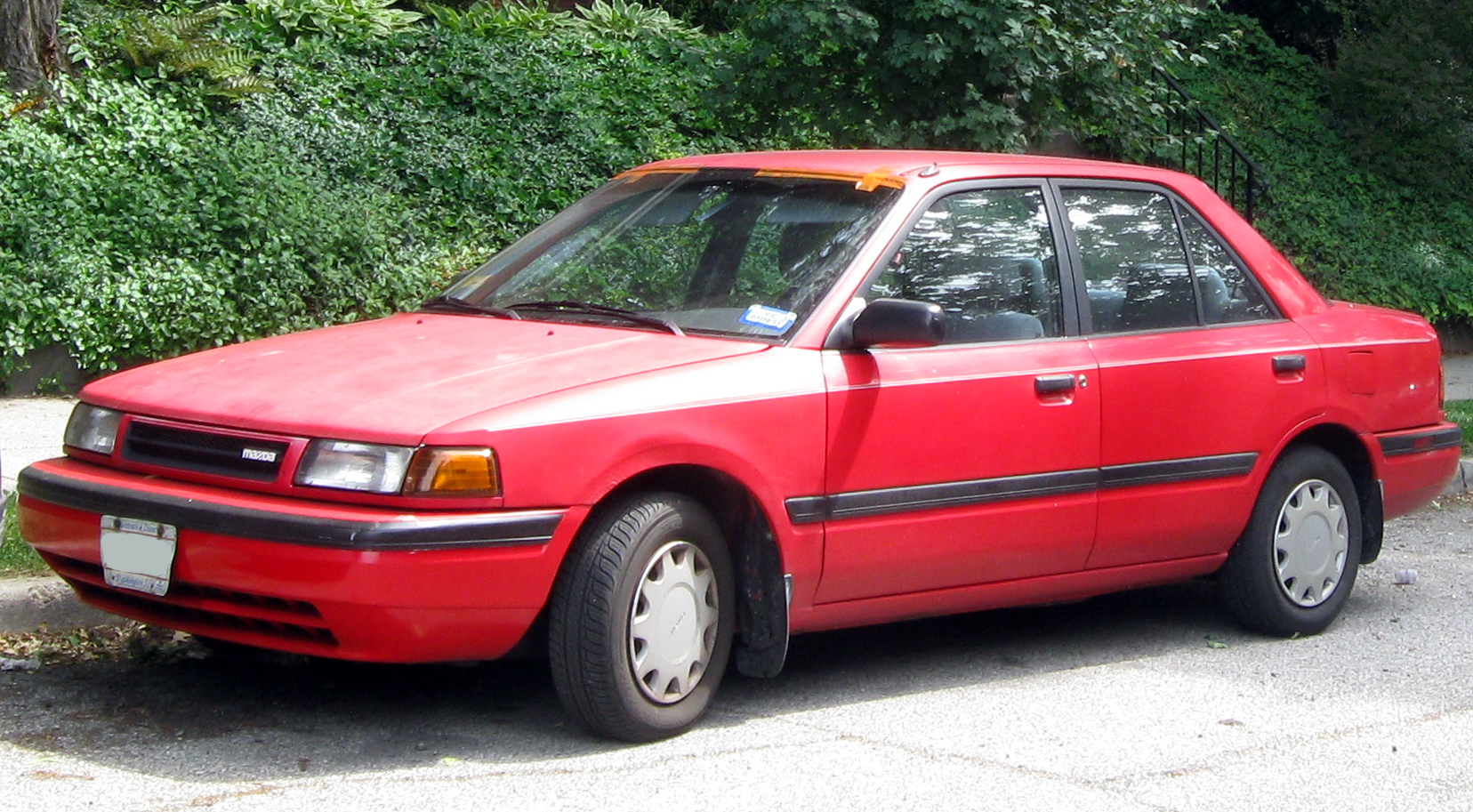 Mazda 323 1992 #2