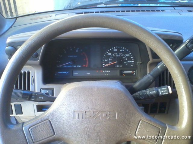 Mazda MPV 1990 #12