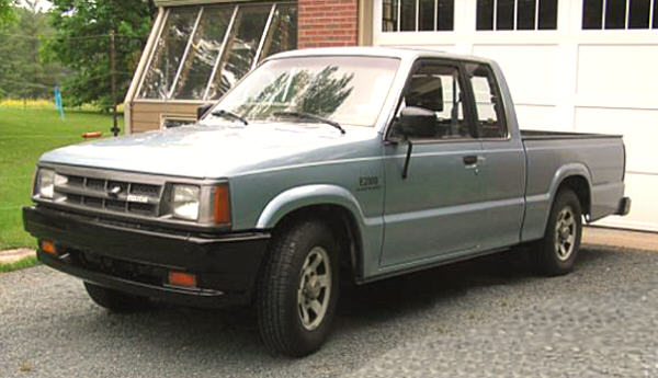 Mazda Pickup 1985 #3