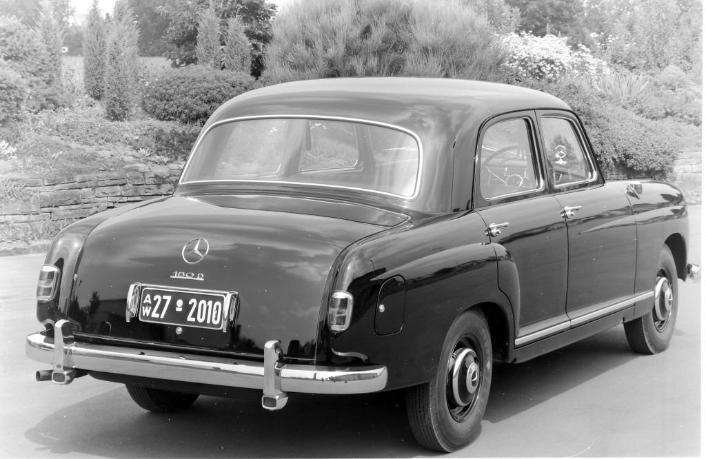 Mercedes-Benz 180 1957 #13