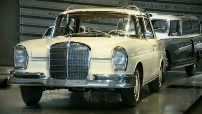 Mercedes-Benz 220 1964 #12